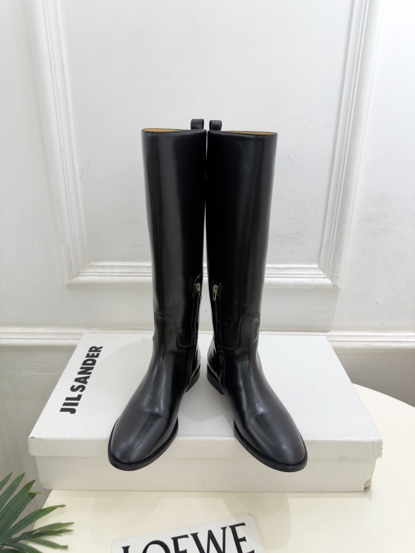 Jil Sander(吉尔·桑达）2026 秋冬新品 JD极简复古内拉链骑士长靴———————— JS作为这两年最受欢迎