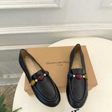 Gianvito Rossi|吉安维托·罗西 26𝐬𝐬 2026秋冬新品 GR彩色宝石平底乐福鞋 火爆上新! 这鞋绝对 Gianvito Rossi|吉安维托·罗西 26𝐬𝐬 2026秋冬新品 GR彩色宝石平底乐福鞋 火爆上新! 这鞋绝对