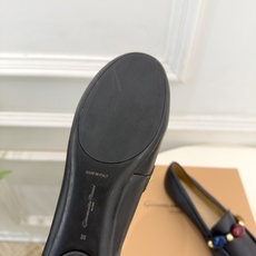 Gianvito Rossi|吉安维托·罗西 26𝐬𝐬 2026秋冬新品 GR彩色宝石平底乐福鞋 火爆上新! 这鞋绝对 Gianvito Rossi|吉安维托·罗西 26𝐬𝐬 2026秋冬新品 GR彩色宝石平底乐福鞋 火爆上新! 这鞋绝对