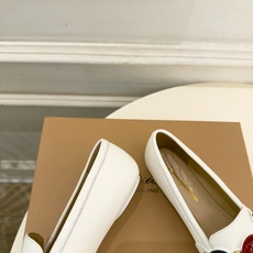 Gianvito Rossi|吉安维托·罗西 26𝐬𝐬 2026秋冬新品 GR彩色宝石平底乐福鞋 火爆上新! 这鞋绝对 Gianvito Rossi|吉安维托·罗西 26𝐬𝐬 2026秋冬新品 GR彩色宝石平底乐福鞋 火爆上新! 这鞋绝对
