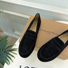 Gianvito Rossi|吉安维托·罗西 26𝐬𝐬 2026秋冬新品 GR极简平底乐福鞋 火爆上新! 这鞋绝对是黑 Gianvito Rossi|吉安维托·罗西 26𝐬𝐬 2026秋冬新品 GR极简平底乐福鞋 火爆上新! 这鞋绝对是黑