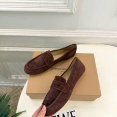 Gianvito Rossi|吉安维托·罗西 26𝐬𝐬 2026秋冬新品 GR极简平底乐福鞋 火爆上新! 这鞋绝对是黑 Gianvito Rossi|吉安维托·罗西 26𝐬𝐬 2026秋冬新品 GR极简平底乐福鞋 火爆上新! 这鞋绝对是黑