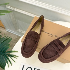 Gianvito Rossi|吉安维托·罗西 26𝐬𝐬 2026秋冬新品 GR极简平底乐福鞋 火爆上新! 这鞋绝对是黑 Gianvito Rossi|吉安维托·罗西 26𝐬𝐬 2026秋冬新品 GR极简平底乐福鞋 火爆上新! 这鞋绝对是黑