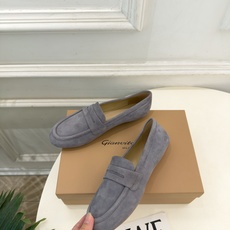 Gianvito Rossi|吉安维托·罗西 26𝐬𝐬 2026秋冬新品 GR极简平底乐福鞋 火爆上新! 这鞋绝对是黑 Gianvito Rossi|吉安维托·罗西 26𝐬𝐬 2026秋冬新品 GR极简平底乐福鞋 火爆上新! 这鞋绝对是黑