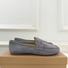 Gianvito Rossi|吉安维托·罗西 26𝐬𝐬 2026秋冬新品 GR极简平底乐福鞋 火爆上新! 这鞋绝对是黑 Gianvito Rossi|吉安维托·罗西 26𝐬𝐬 2026秋冬新品 GR极简平底乐福鞋 火爆上新! 这鞋绝对是黑