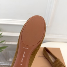 Gianvito Rossi|吉安维托·罗西 26𝐬𝐬 2026秋冬新品 GR极简平底乐福鞋 火爆上新! 这鞋绝对是黑 Gianvito Rossi|吉安维托·罗西 26𝐬𝐬 2026秋冬新品 GR极简平底乐福鞋 火爆上新! 这鞋绝对是黑