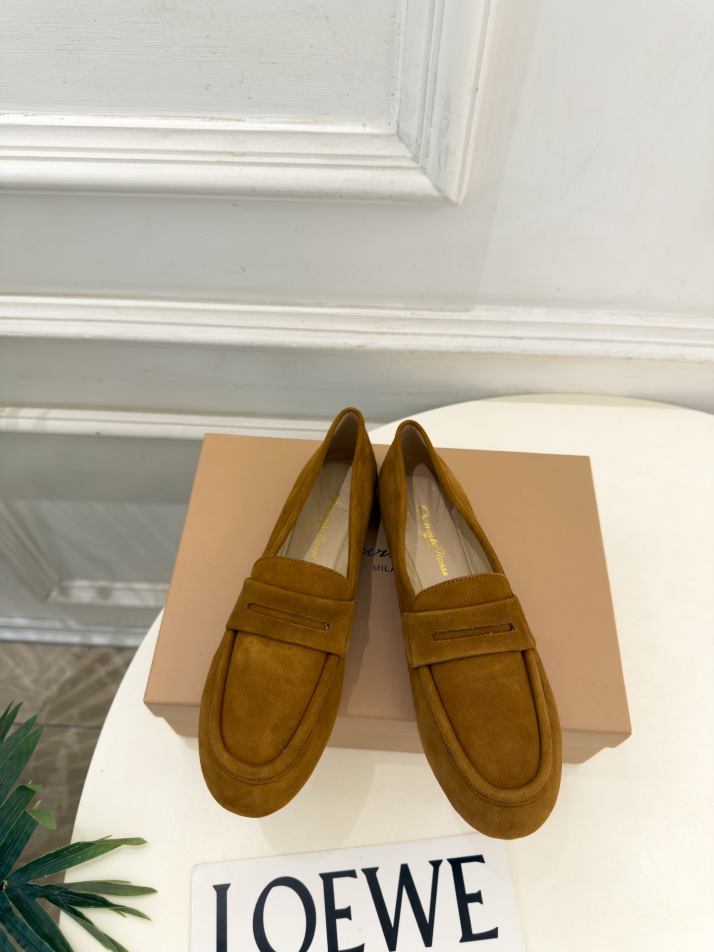 Gianvito Rossi|吉安维托·罗西 26𝐬𝐬 2026秋冬新品 GR雕花玛丽珍芭蕾舞鞋 火爆上新! 这鞋绝对 Gianvito Rossi|吉安维托·罗西 26𝐬𝐬 2026秋冬新品 GR雕花玛丽珍芭蕾舞鞋 火爆上新! 这鞋绝对