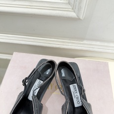 JimmyChoo 吉米周 26𝐬𝐬 ——— ✨ 2026秋冬新品 专柜最新JC尖头雕花后空猫跟凉鞋 BS名 JimmyChoo 吉米周 26𝐬𝐬 ——— ✨ 2026秋冬新品 专柜最新JC尖头雕花后空猫跟凉鞋 BS名
