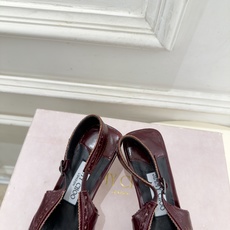 JimmyChoo 吉米周 26𝐬𝐬 ——— ✨ 2026秋冬新品 专柜最新JC尖头雕花后空猫跟凉鞋 BS名 JimmyChoo 吉米周 26𝐬𝐬 ——— ✨ 2026秋冬新品 专柜最新JC尖头雕花后空猫跟凉鞋 BS名