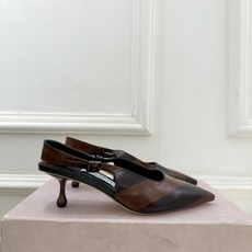 JimmyChoo 吉米周 26𝐬𝐬 ——— ✨ 2026秋冬新品 专柜最新JC尖头猫跟后空凉鞋 BS名媛气质 JimmyChoo 吉米周 26𝐬𝐬 ——— ✨ 2026秋冬新品 专柜最新JC尖头猫跟后空凉鞋 BS名媛气质