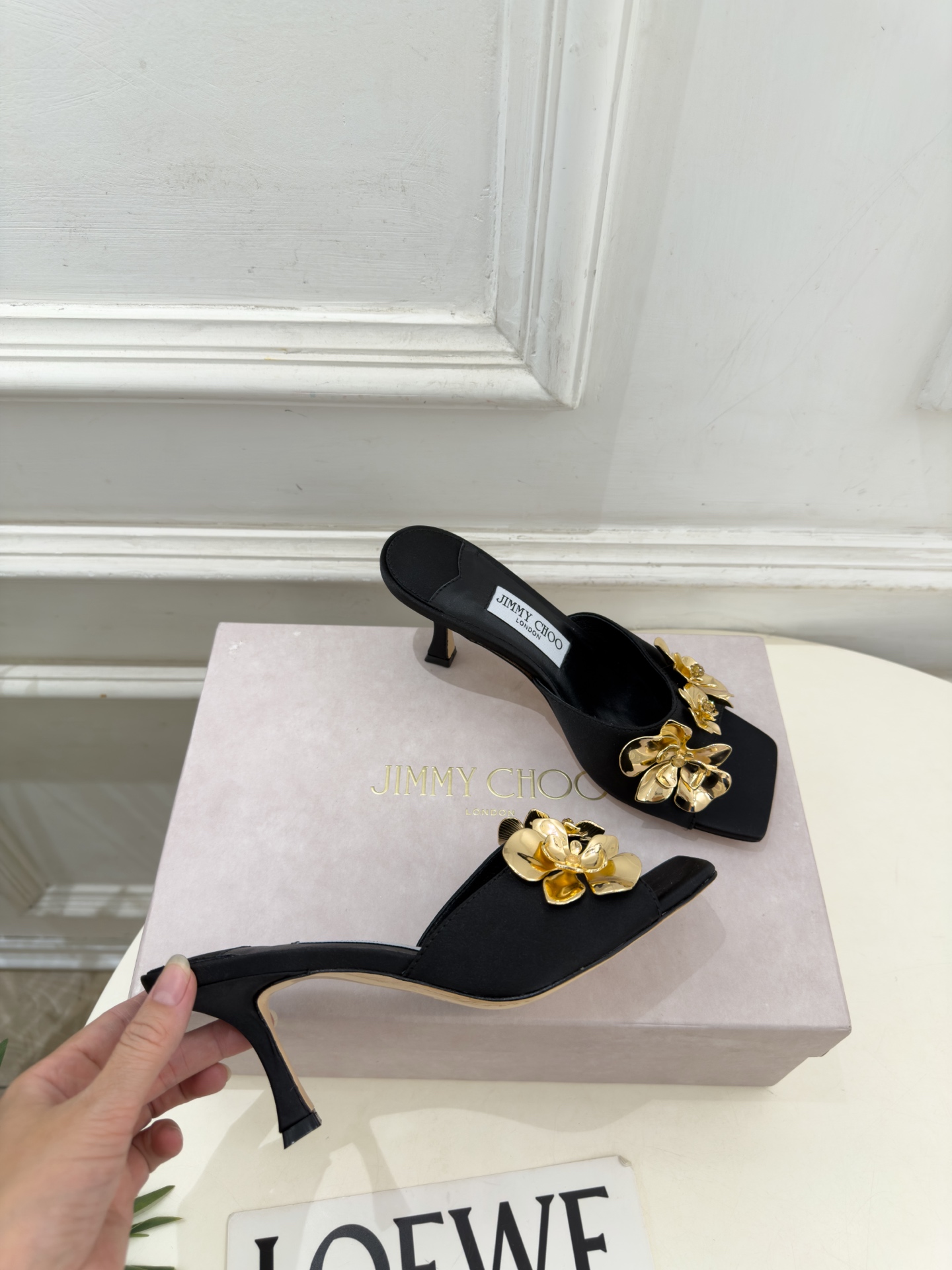 JimmyChoo 吉米周 26𝐬𝐬 ——— ✨ 2026秋冬新品 专柜最新JC金属花朵方头高跟拖鞋 BS名媛 JimmyChoo 吉米周 26𝐬𝐬 ——— ✨ 2026秋冬新品 专柜最新JC金属花朵方头高跟拖鞋 BS名媛