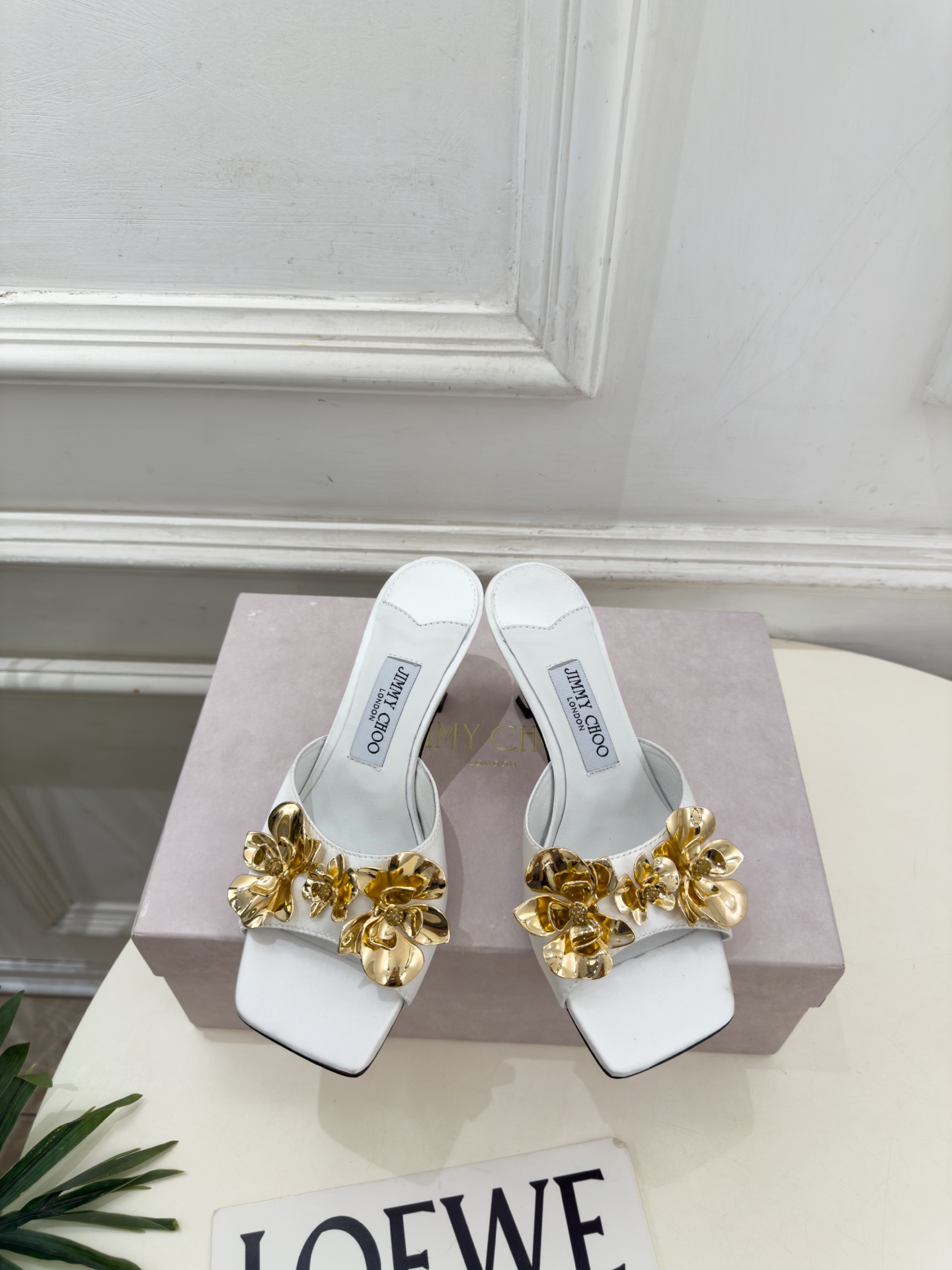 JimmyChoo 吉米周 26𝐬𝐬 ———      ✨ 2026秋冬新品 专柜最新JC金属花朵方头高跟拖鞋 BS名媛