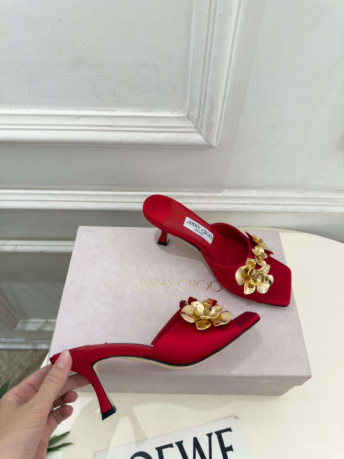JimmyChoo 吉米周 26𝐬𝐬 ——— ✨ 2026秋冬新品 专柜最新JC金属花朵方头高跟拖鞋 BS名媛 JimmyChoo 吉米周 26𝐬𝐬 ——— ✨ 2026秋冬新品 专柜最新JC金属花朵方头高跟拖鞋 BS名媛