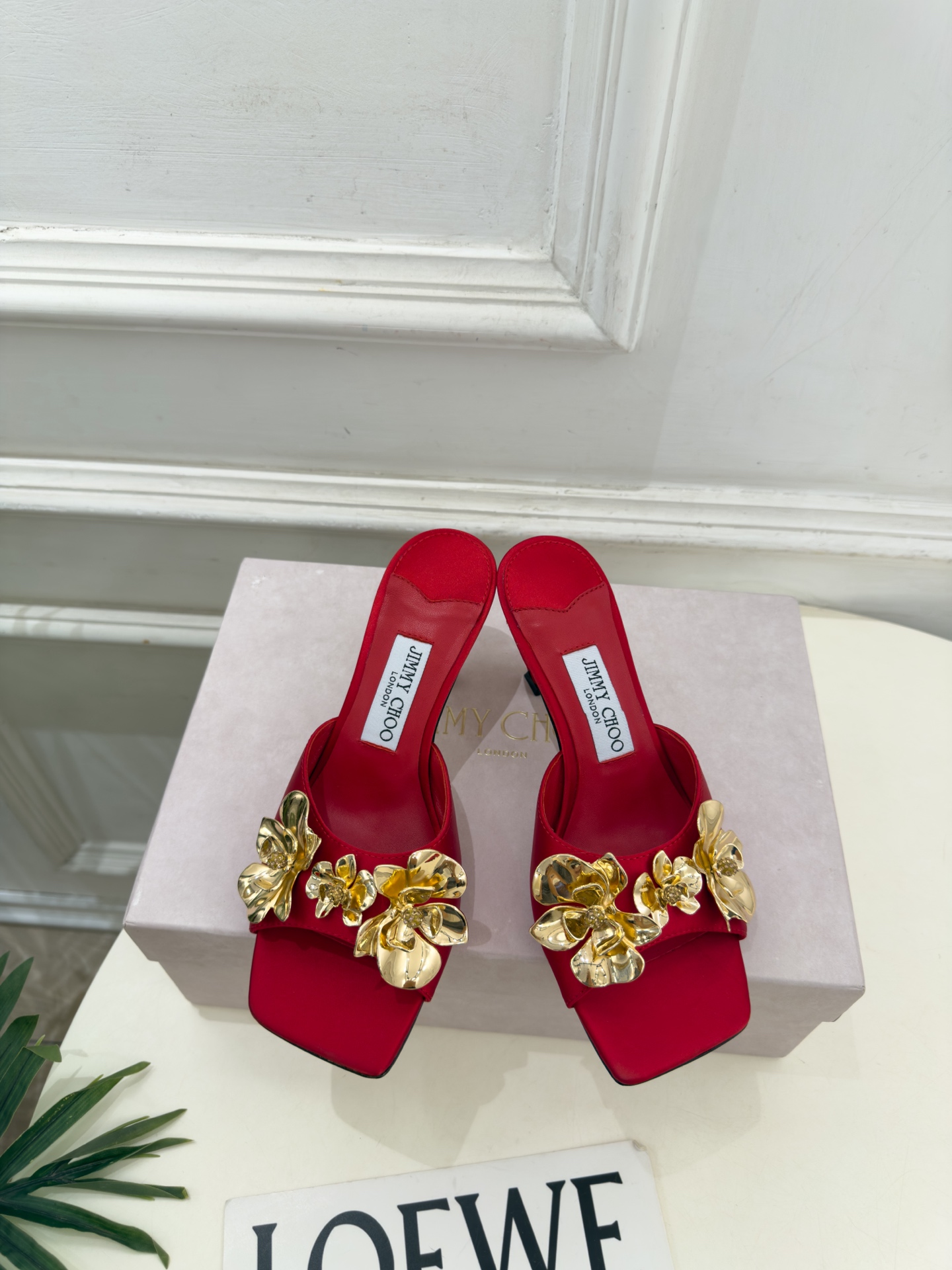 JimmyChoo 吉米周 26𝐬𝐬 ———      ✨ 2026秋冬新品 专柜最新JC金属花朵方头高跟拖鞋 BS名媛