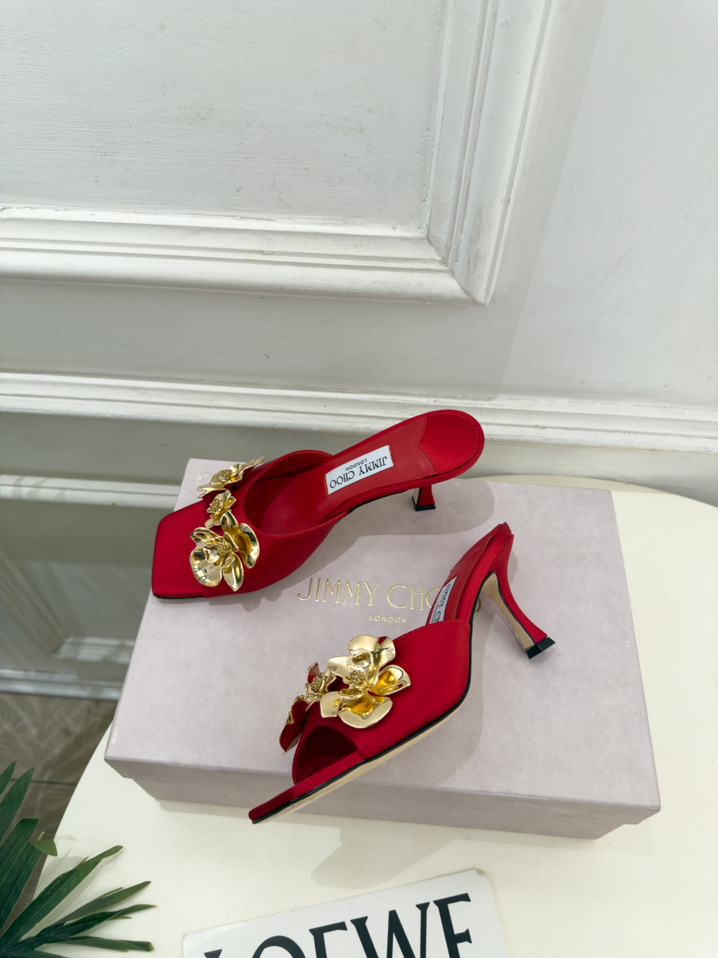JimmyChoo 吉米周 26𝐬𝐬 ——— ✨ 2026秋冬新品 专柜最新JC金属花朵方头高跟拖鞋 BS名媛 JimmyChoo 吉米周 26𝐬𝐬 ——— ✨ 2026秋冬新品 专柜最新JC金属花朵方头高跟拖鞋 BS名媛