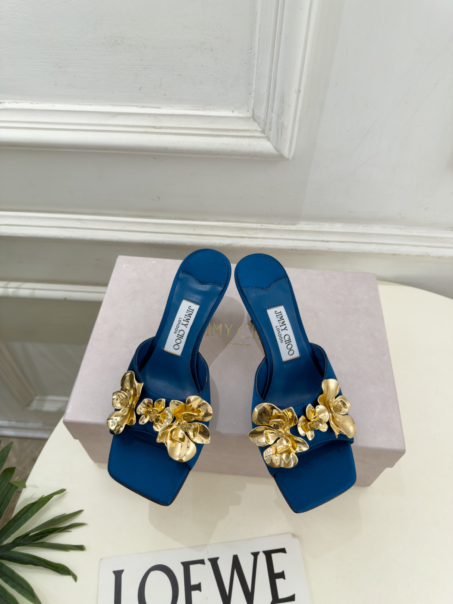 JimmyChoo 吉米周 26𝐬𝐬 ———      ✨ 2026秋冬新品 专柜最新JC金属花朵方头高跟拖鞋 BS名媛