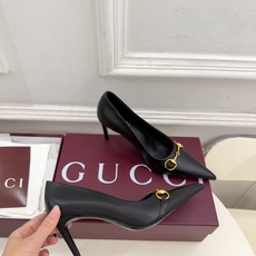Gucci | 古驰 26𝐬𝐬 ⭐️ G家 主打系列终于面世,狠货值得期待!原有的经典 创造新设计 ✨ ❥2026 Gucci | 古驰 26𝐬𝐬 ⭐️ G家 主打系列终于面世,狠货值得期待!原有的经典 创造新设计 ✨ ❥2026