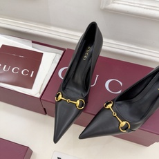 Gucci | 古驰 26𝐬𝐬 ⭐️ G家 主打系列终于面世,狠货值得期待!原有的经典 创造新设计 ✨ ❥2026 Gucci | 古驰 26𝐬𝐬 ⭐️ G家 主打系列终于面世,狠货值得期待!原有的经典 创造新设计 ✨ ❥2026
