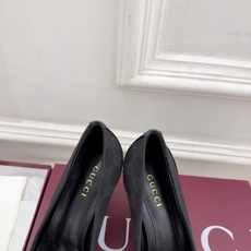 Gucci | 古驰 26𝐬𝐬 ⭐️ G家 主打系列终于面世,狠货值得期待!原有的经典 创造新设计 ✨ ❥2026 Gucci | 古驰 26𝐬𝐬 ⭐️ G家 主打系列终于面世,狠货值得期待!原有的经典 创造新设计 ✨ ❥2026