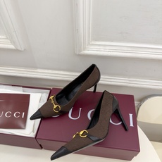 Gucci | 古驰 26𝐬𝐬 ⭐️ G家 主打系列终于面世,狠货值得期待!原有的经典 创造新设计 ✨ ❥2026 Gucci | 古驰 26𝐬𝐬 ⭐️ G家 主打系列终于面世,狠货值得期待!原有的经典 创造新设计 ✨ ❥2026