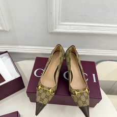 Gucci | 古驰 26𝐬𝐬 ⭐️ G家 主打系列终于面世,狠货值得期待!原有的经典 创造新设计 ✨ ❥2026 Gucci | 古驰 26𝐬𝐬 ⭐️ G家 主打系列终于面世,狠货值得期待!原有的经典 创造新设计 ✨ ❥2026