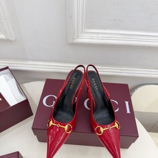 Gucci | 古驰 26𝐬𝐬 ⭐️ G家 主打系列终于面世,狠货值得期待!原有的经典 创造新设计 ✨ ❥2026 Gucci | 古驰 26𝐬𝐬 ⭐️ G家 主打系列终于面世,狠货值得期待!原有的经典 创造新设计 ✨ ❥2026