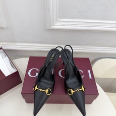 Gucci | 古驰 26𝐬𝐬 ⭐️ G家 主打系列终于面世,狠货值得期待!原有的经典 创造新设计 ✨ ❥2026 Gucci | 古驰 26𝐬𝐬 ⭐️ G家 主打系列终于面世,狠货值得期待!原有的经典 创造新设计 ✨ ❥2026