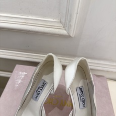 JimmyChoo 吉米周 26𝐬𝐬 ——— ✨ 2026秋冬新品 专柜最新 JC真丝缎面尖头内空高跟鞋 B JimmyChoo 吉米周 26𝐬𝐬 ——— ✨ 2026秋冬新品 专柜最新 JC真丝缎面尖头内空高跟鞋 B
