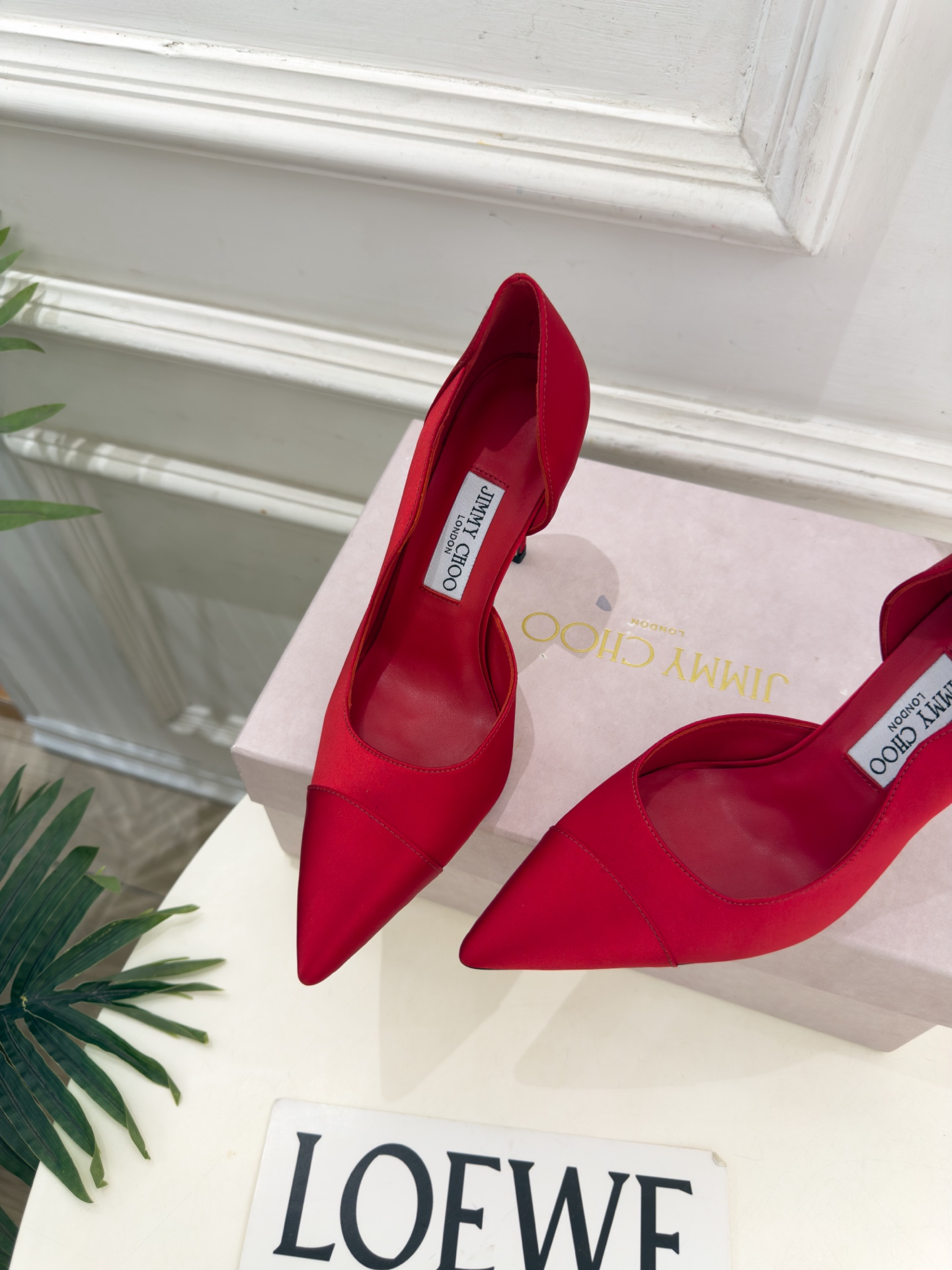 JimmyChoo 吉米周 26𝐬𝐬 ———      ✨ 2026秋冬新品 专柜最新 JC真丝缎面尖头内空高跟鞋  B