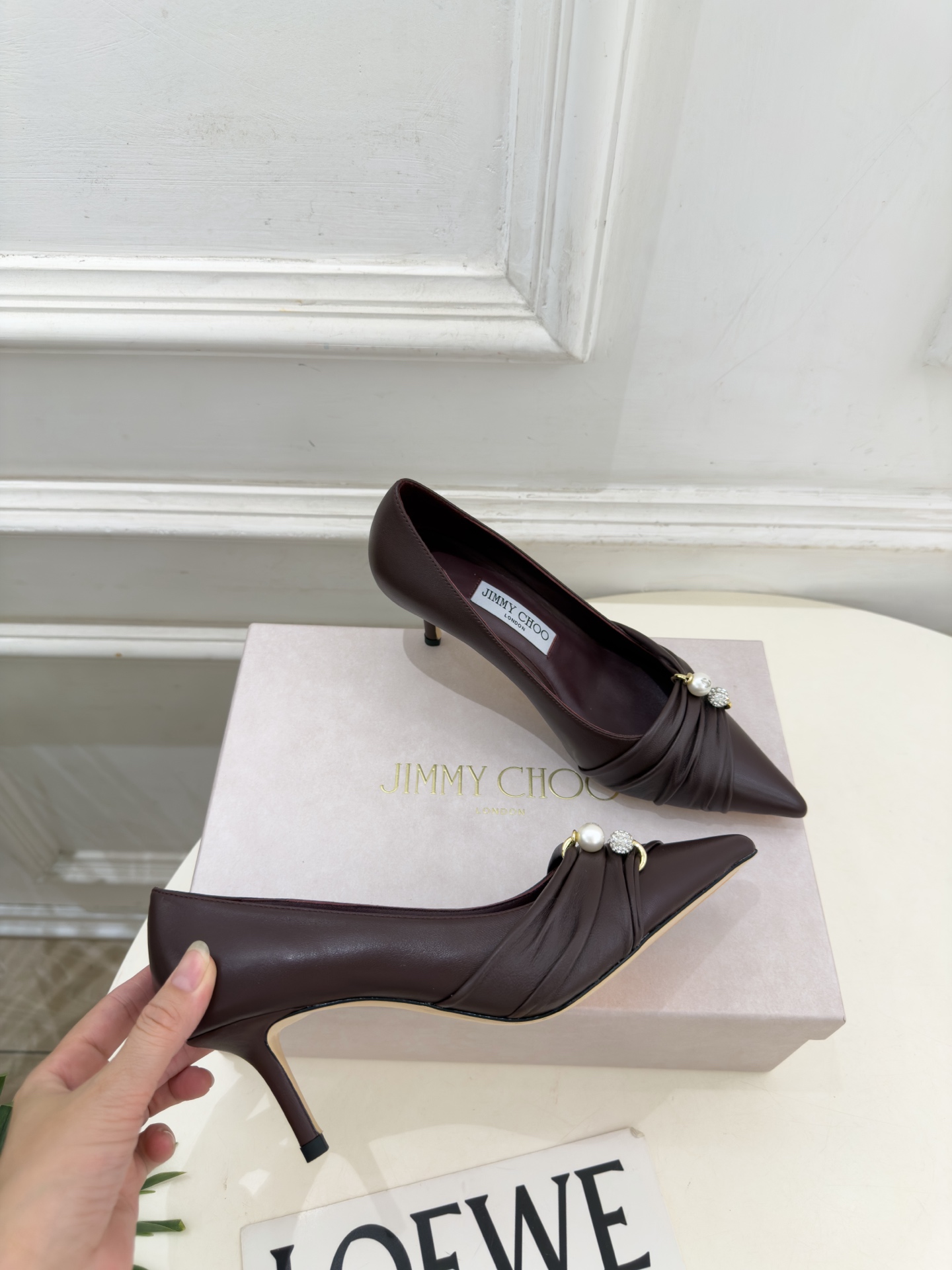JimmyChoo 吉米周 26𝐬𝐬 ———      ✨ 2026秋冬新品 专柜最新JC珍珠水钻褶皱尖头高跟鞋  BS