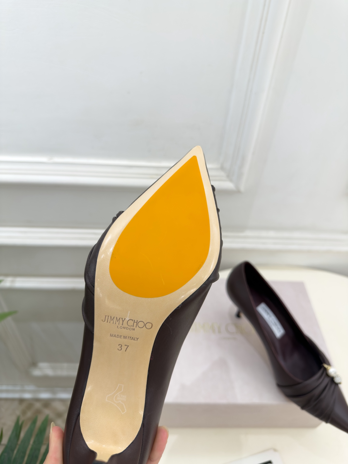 JimmyChoo 吉米周 26𝐬𝐬 ———      ✨ 2026秋冬新品 专柜最新JC珍珠水钻褶皱尖头高跟鞋  BS