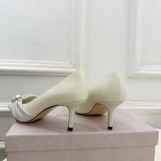 JimmyChoo 吉米周 26𝐬𝐬 ——— ✨ 2026秋冬新品 专柜最新JC珍珠水钻褶皱尖头高跟鞋 BS JimmyChoo 吉米周 26𝐬𝐬 ——— ✨ 2026秋冬新品 专柜最新JC珍珠水钻褶皱尖头高跟鞋 BS
