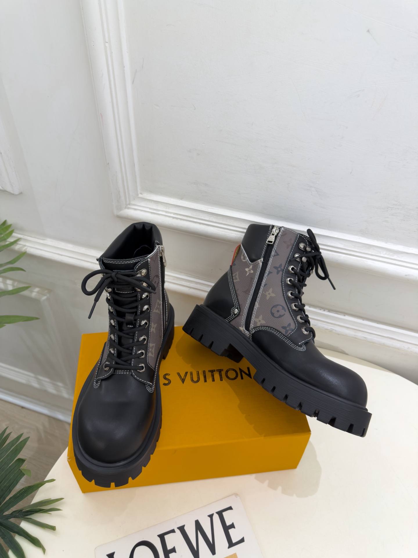 LV | 路易威登 26𝐬𝐬 🧡💚2026秋冬新品 顶级版本⚠️ 专柜主打最新款 LV REMIX 战地靴系带厚 LV | 路易威登 26𝐬𝐬 🧡💚2026秋冬新品 顶级版本⚠️ 专柜主打最新款 LV REMIX 战地靴系带厚