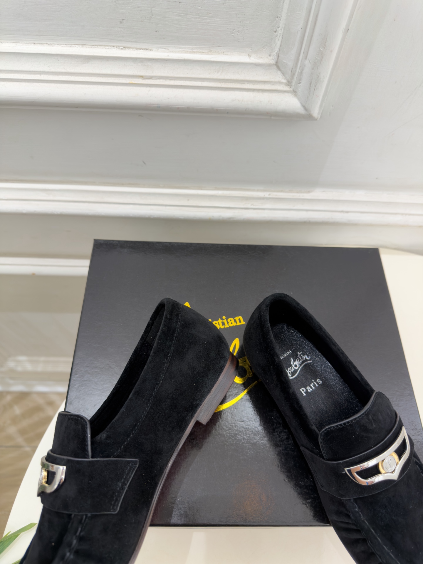Christian Louboutin路铂廷 26ss ✨ 2026秋冬新品 CL复古褶皱情侣款乐福鞋 小皮鞋系列，顶级