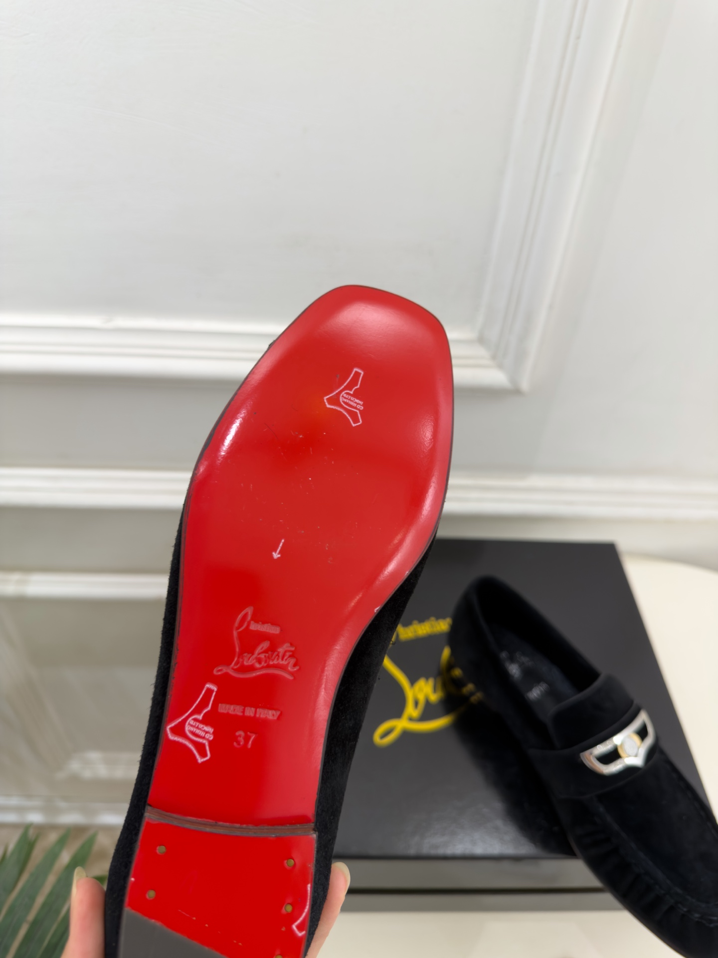 Christian Louboutin路铂廷 26ss ✨ 2026秋冬新品 CL复古褶皱情侣款乐福鞋 小皮鞋系列，顶级