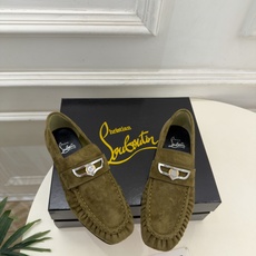 Christian Louboutin路铂廷 26ss ✨ 2026秋冬新品 CL复古褶皱情侣款乐福鞋 小皮鞋系列,顶级 Christian Louboutin路铂廷 26ss ✨ 2026秋冬新品 CL复古褶皱情侣款乐福鞋 小皮鞋系列,顶级