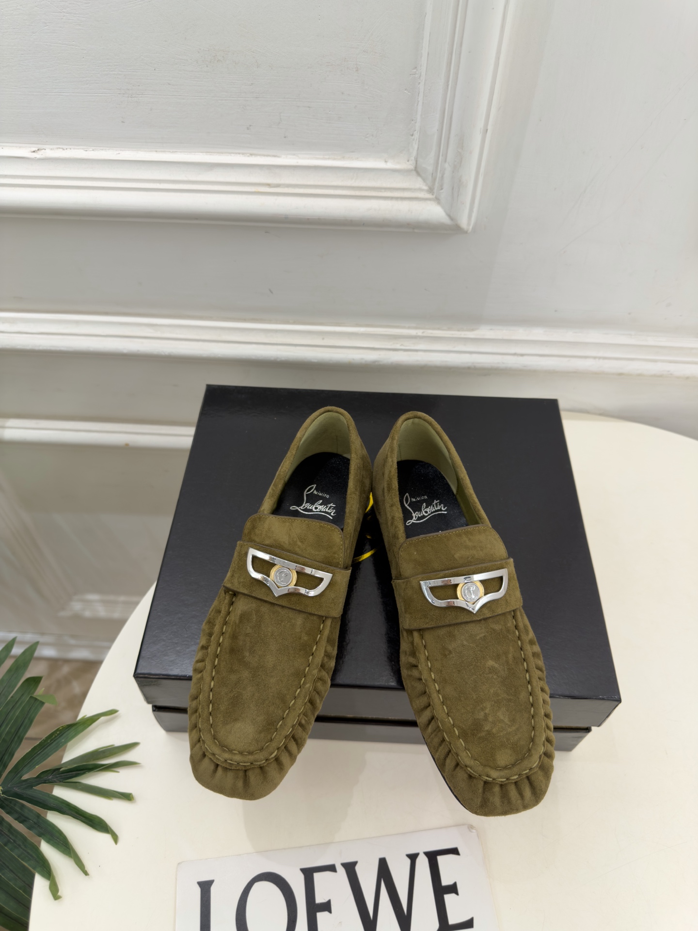 Christian Louboutin路铂廷 26ss ✨ 2026秋冬新品 CL复古褶皱情侣款乐福鞋 小皮鞋系列，顶级