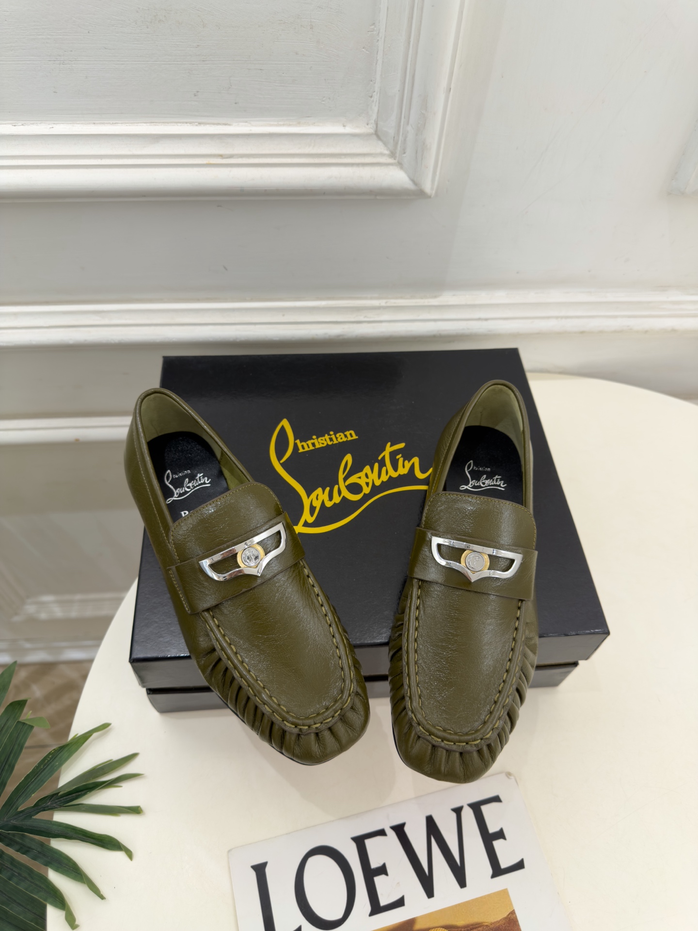 Christian Louboutin路铂廷 26ss ✨ 2026秋冬新品 CL复古褶皱情侣款乐福鞋 小皮鞋系列，顶级