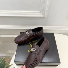 Christian Louboutin路铂廷 26ss ✨ 2026秋冬新品 CL复古褶皱情侣款乐福鞋 小皮鞋系列,顶级 Christian Louboutin路铂廷 26ss ✨ 2026秋冬新品 CL复古褶皱情侣款乐福鞋 小皮鞋系列,顶级