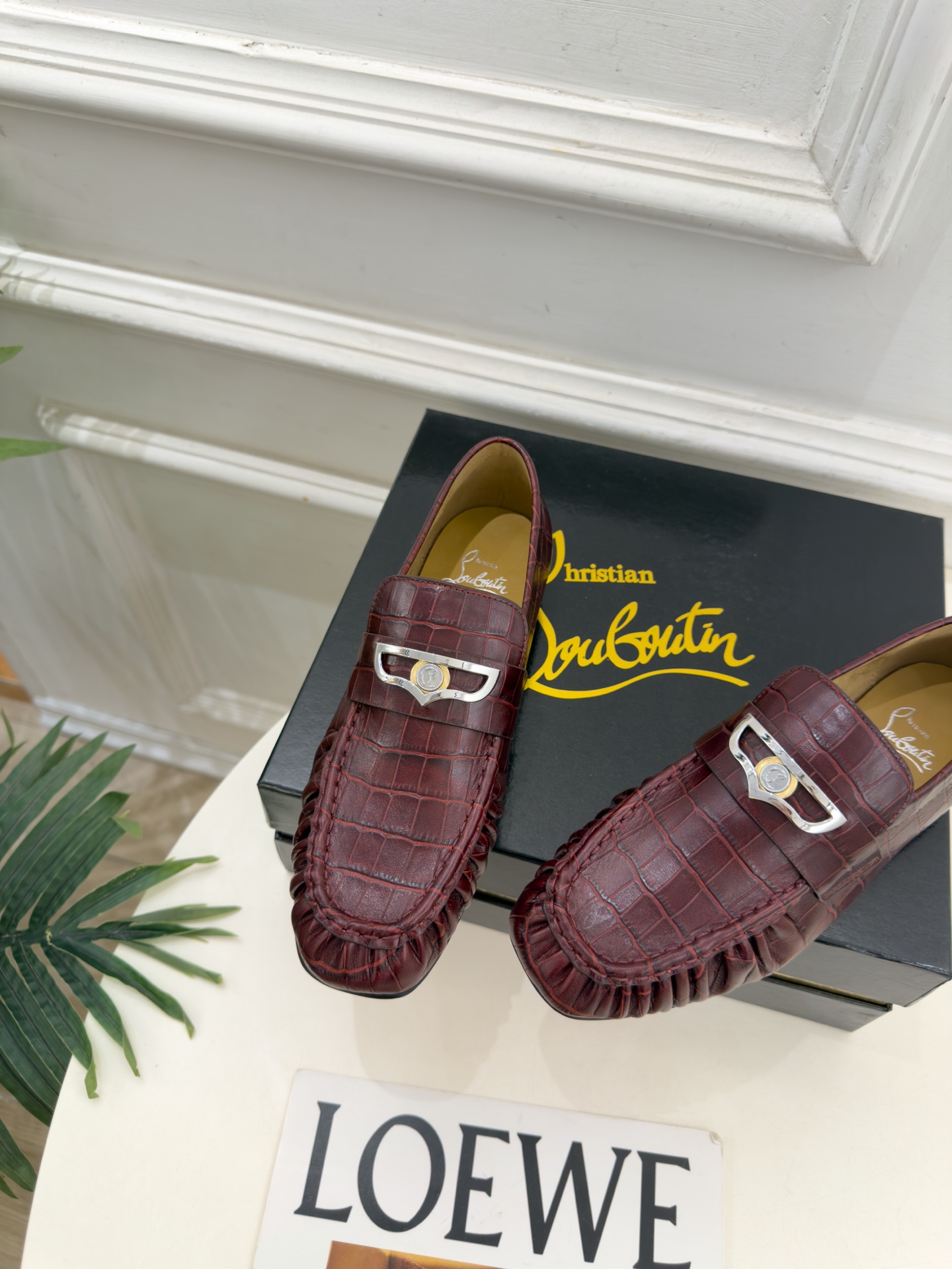 Christian Louboutin路铂廷 26ss ✨ 2026秋冬新品 CL复古褶皱情侣款乐福鞋 小皮鞋系列，顶级