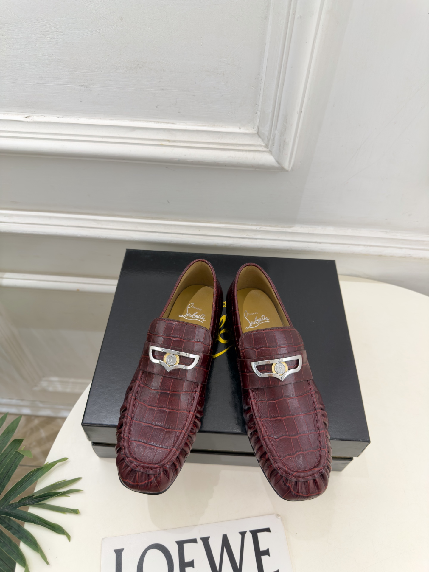 Christian Louboutin路铂廷 26ss ✨ 2026秋冬新品 CL复古褶皱情侣款乐福鞋 小皮鞋系列，顶级