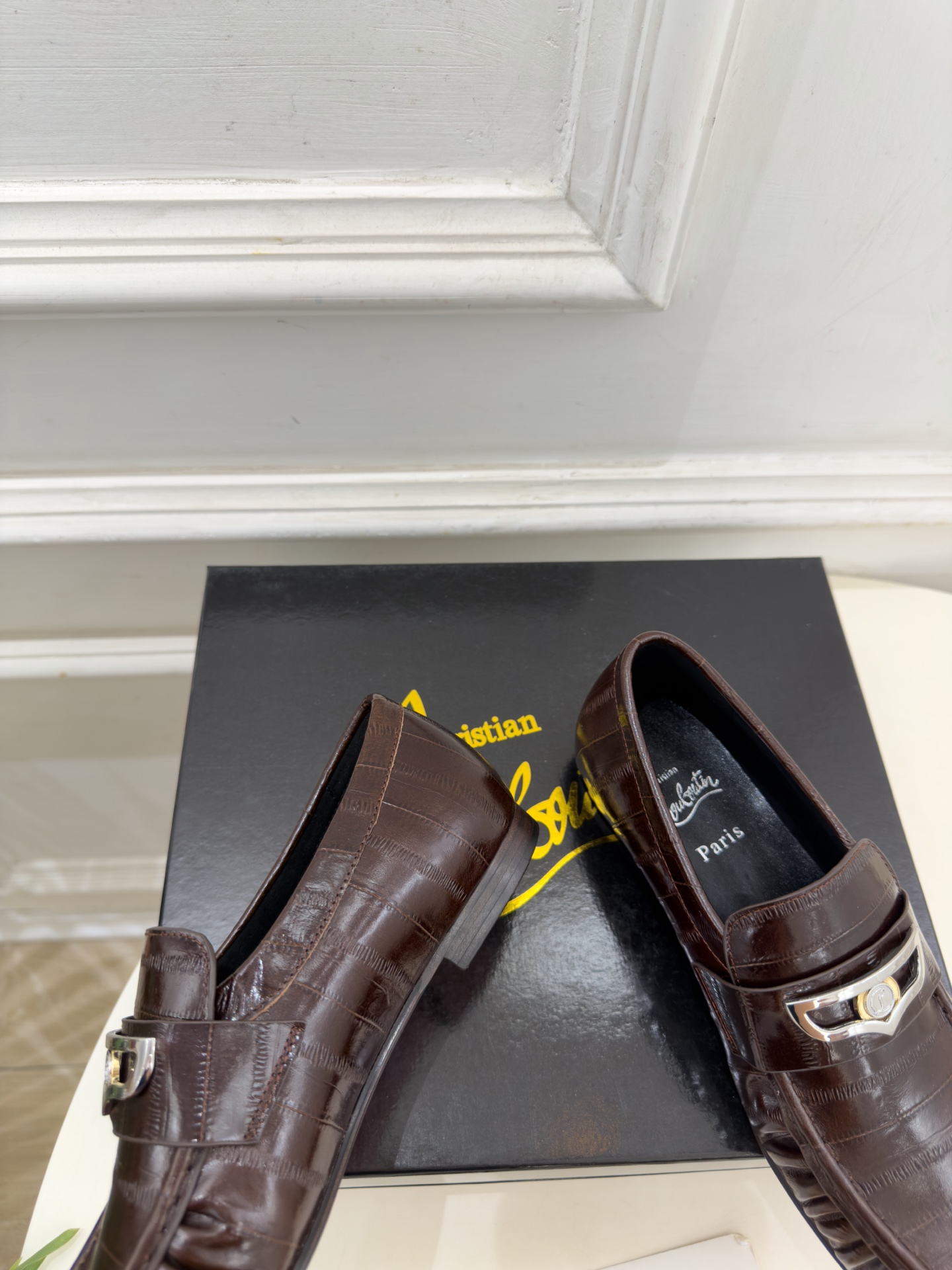 Christian Louboutin路铂廷 26ss ✨ 2026秋冬新品 CL复古褶皱情侣款乐福鞋 小皮鞋系列，顶级
