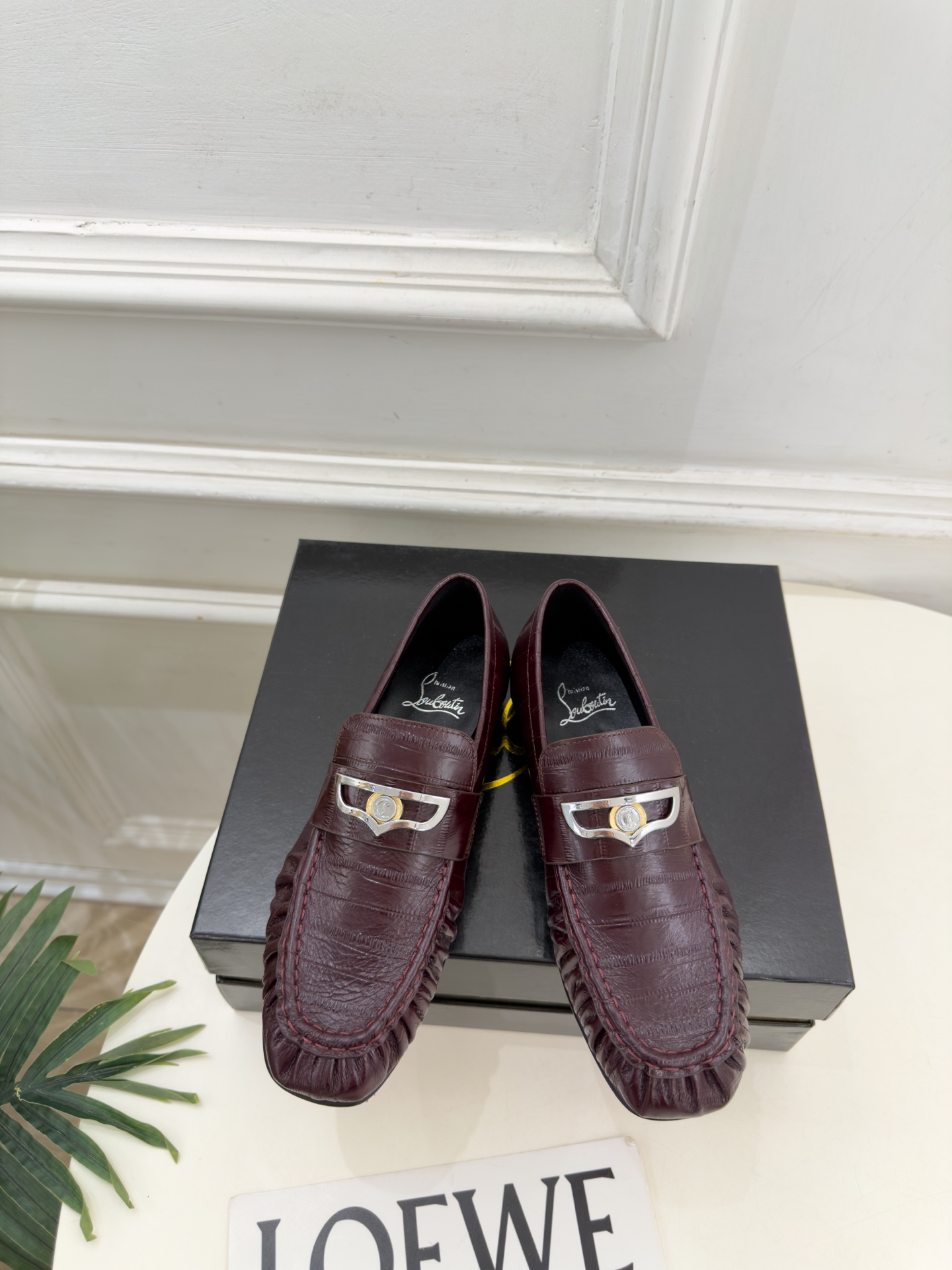 Christian Louboutin路铂廷 26ss ✨ 2026秋冬新品 CL复古褶皱情侣款乐福鞋 小皮鞋系列，顶级