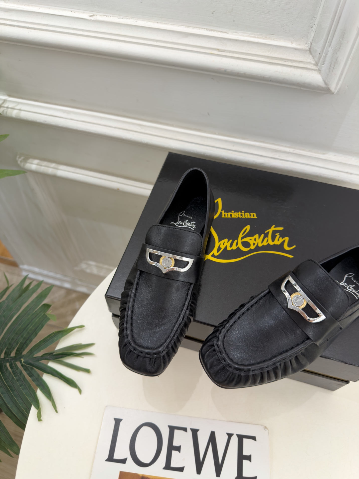 Christian Louboutin路铂廷 26ss ✨ 2026秋冬新品 CL复古褶皱情侣款乐福鞋 小皮鞋系列，顶级