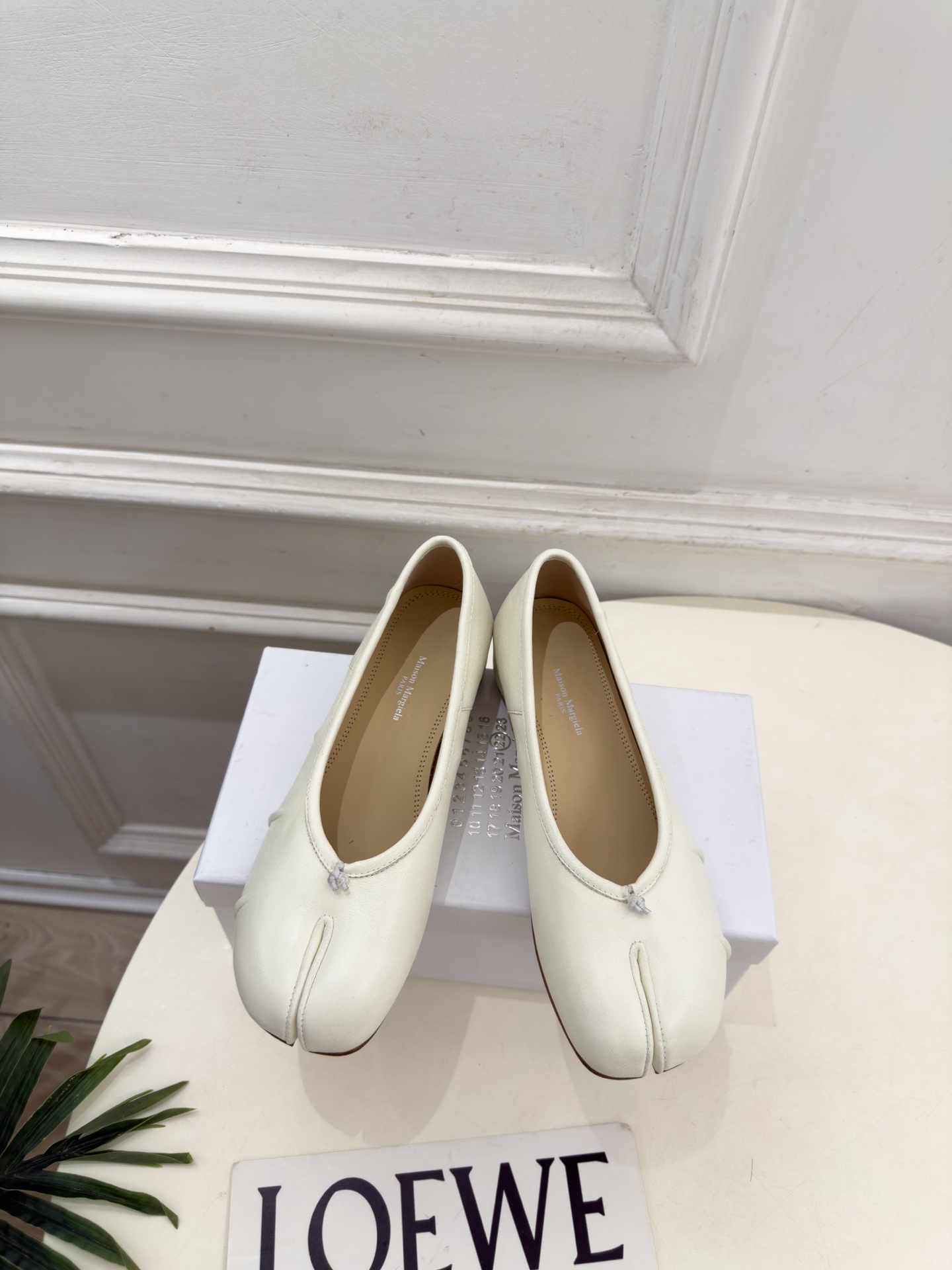 Maison Margiela· 马吉拉26𝐬𝐬  2026秋冬新品 MM6分趾褶皱内增高芭蕾鞋———————— MM6
