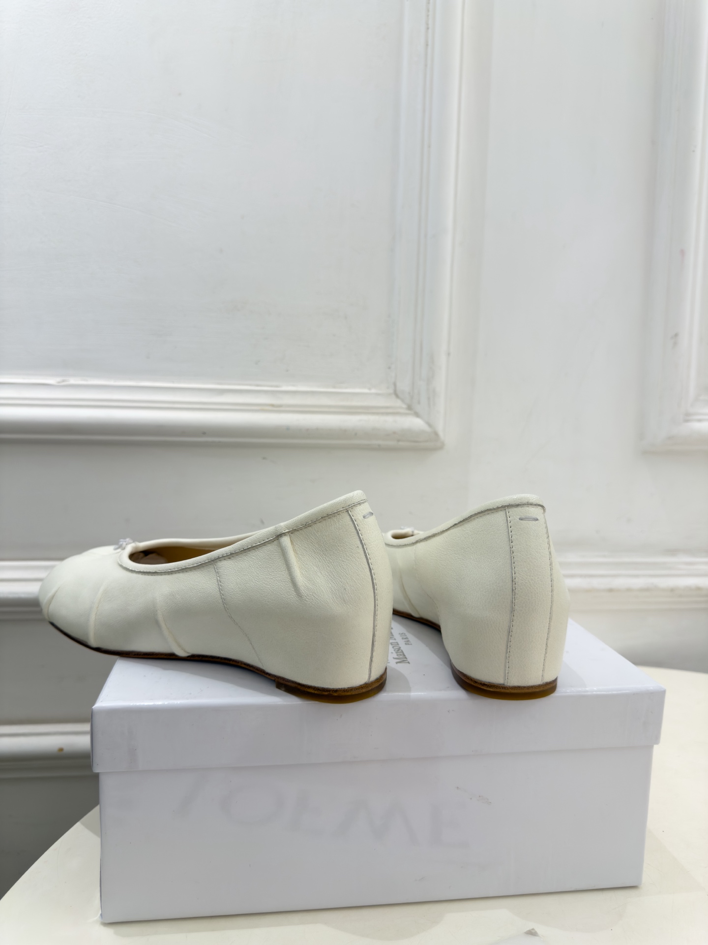 Maison Margiela· 马吉拉26𝐬𝐬 2026秋冬新品 MM6分趾褶皱内增高芭蕾鞋———————— MM6 Maison Margiela· 马吉拉26𝐬𝐬 2026秋冬新品 MM6分趾褶皱内增高芭蕾鞋———————— MM6