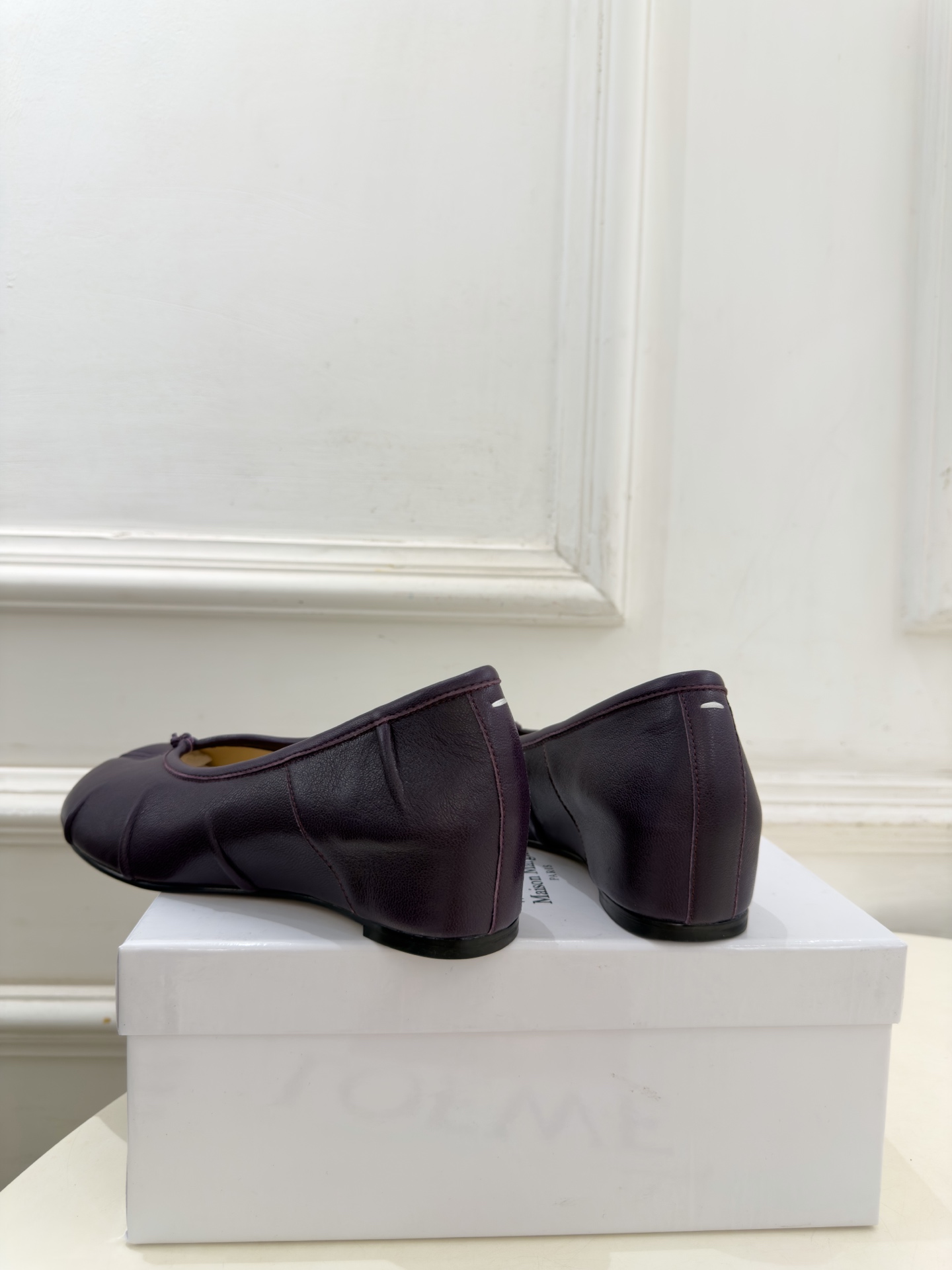 Maison Margiela· 马吉拉26𝐬𝐬  2026秋冬新品 MM6分趾褶皱内增高芭蕾鞋———————— MM6