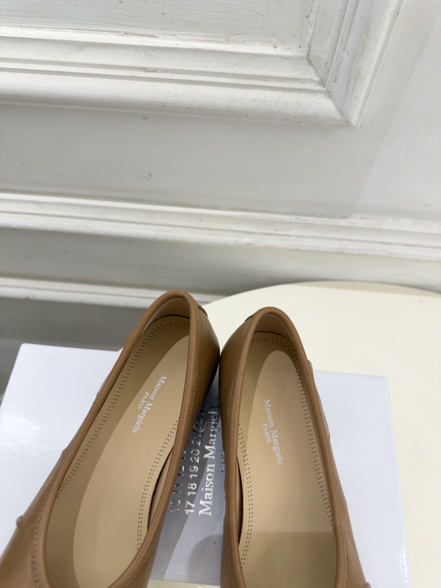 Maison Margiela· 马吉拉26𝐬𝐬 2026秋冬新品 MM6分趾褶皱内增高芭蕾鞋———————— MM6 Maison Margiela· 马吉拉26𝐬𝐬 2026秋冬新品 MM6分趾褶皱内增高芭蕾鞋———————— MM6
