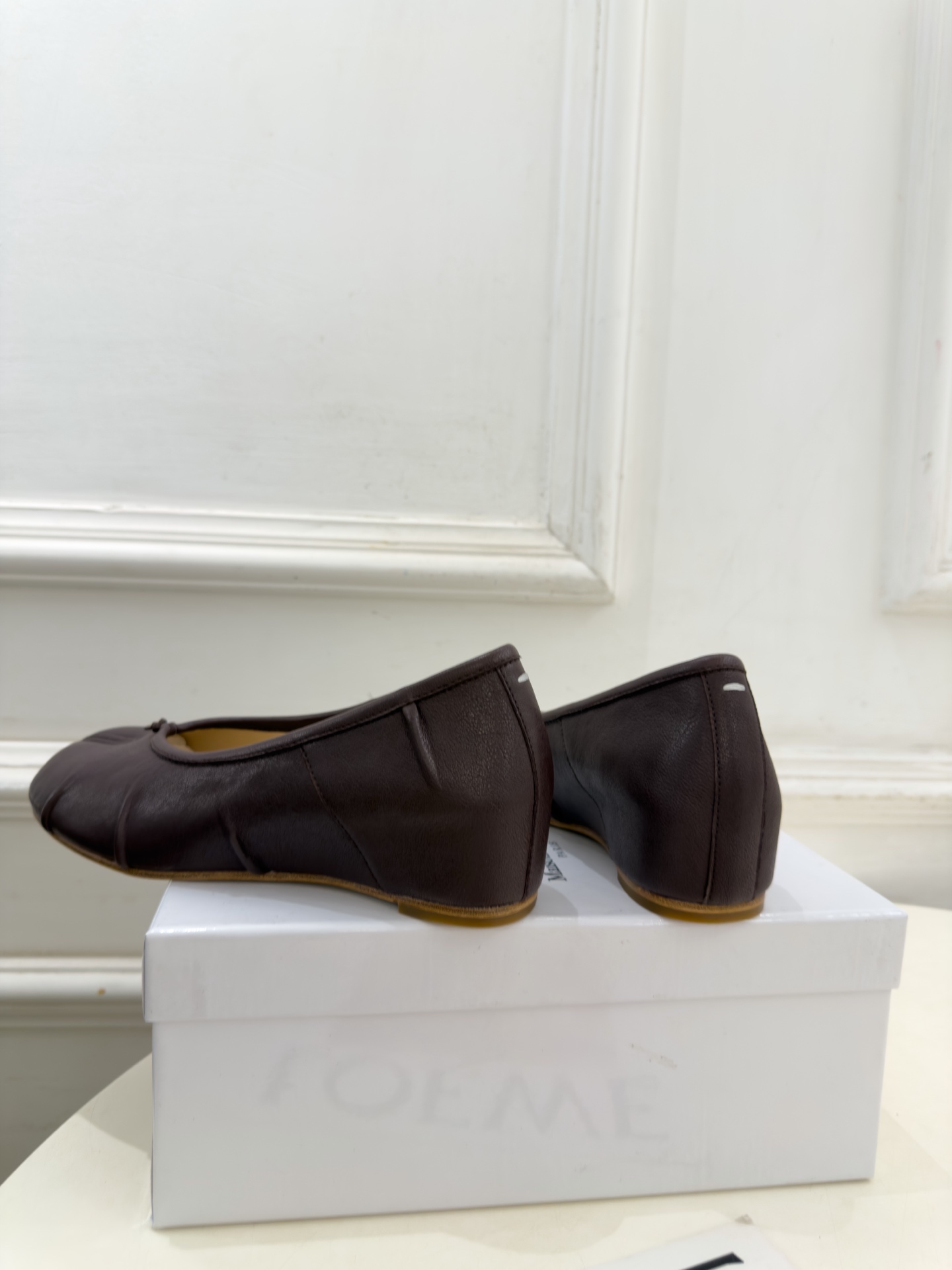 Maison Margiela· 马吉拉26𝐬𝐬  2026秋冬新品 MM6分趾褶皱内增高芭蕾鞋———————— MM6