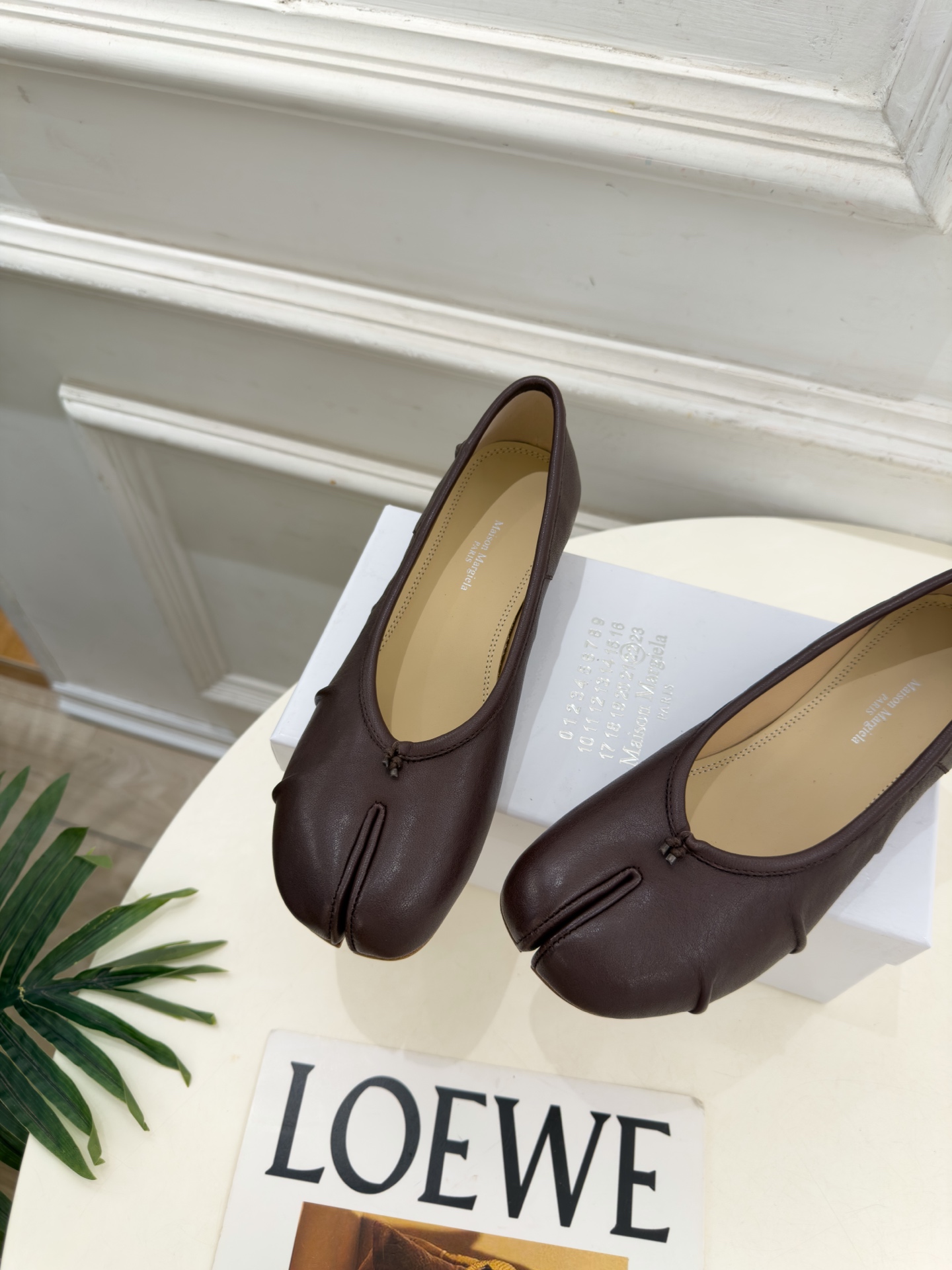Maison Margiela· 马吉拉26𝐬𝐬  2026秋冬新品 MM6分趾褶皱内增高芭蕾鞋———————— MM6